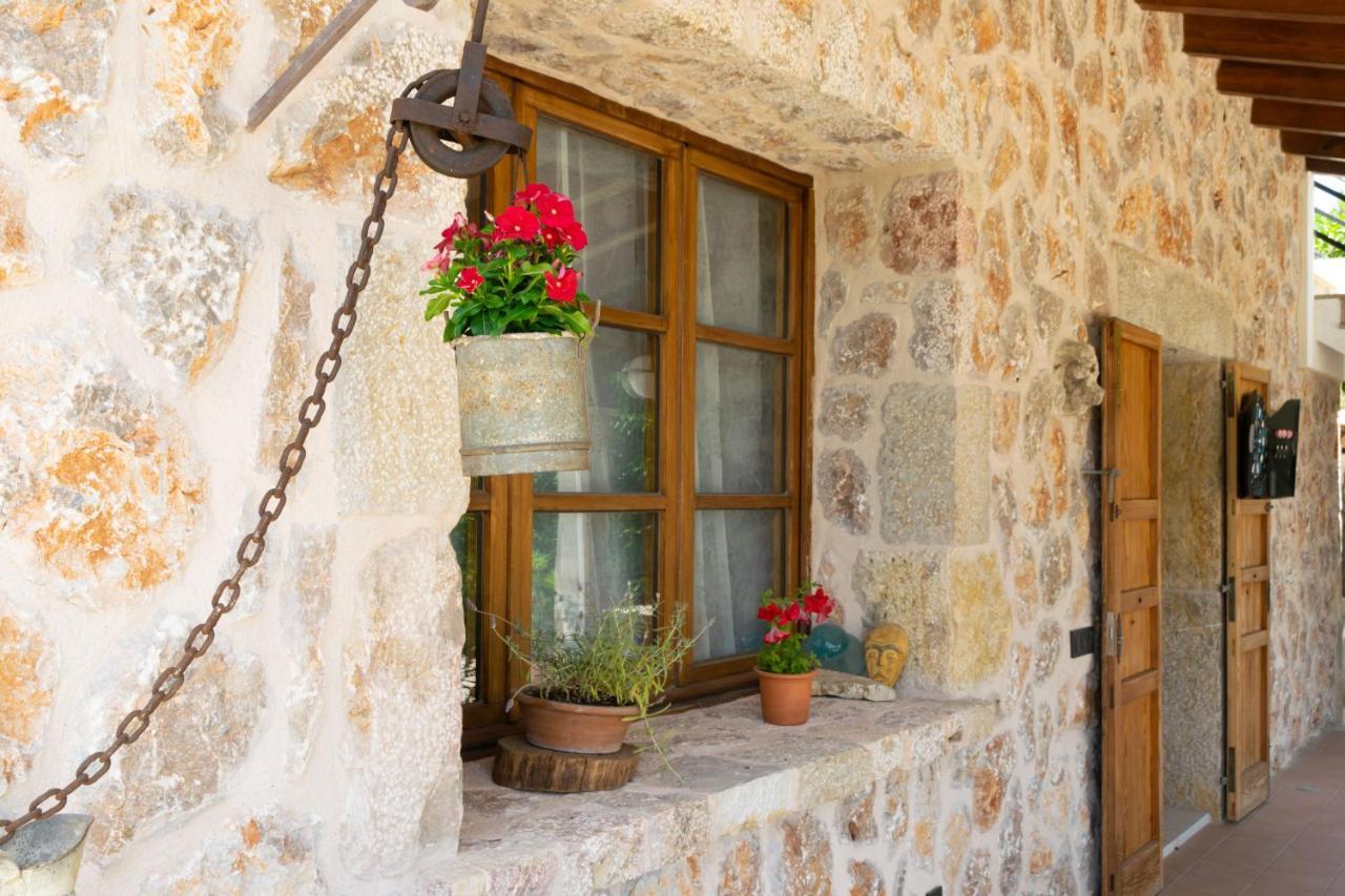 Ca'N Coll Villa Port de Pollença Buitenkant foto